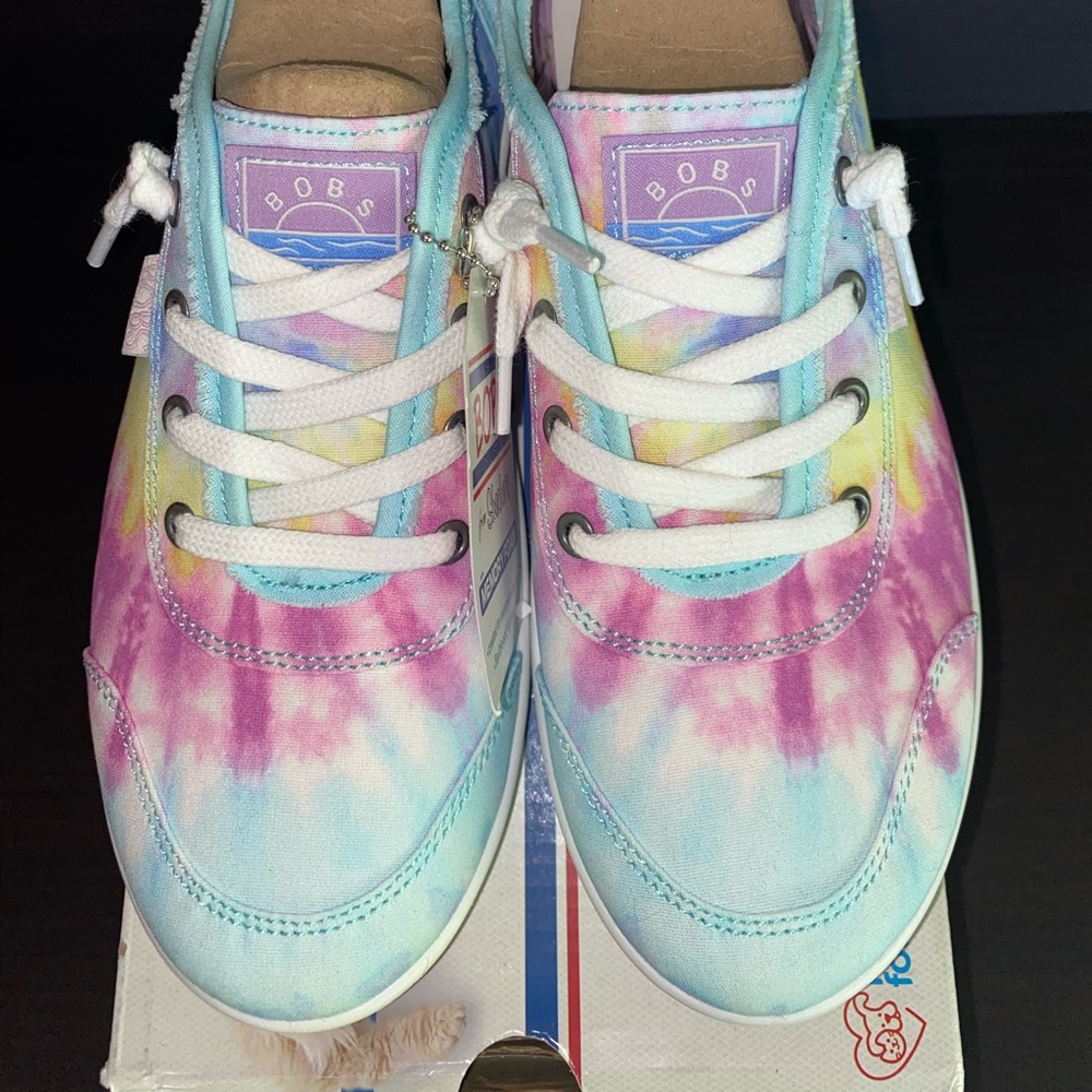 **NEW** SKETCHERS BOBS SHOES